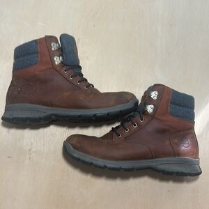 **LIGHTLY USED** Timberland Hoverlite Boots